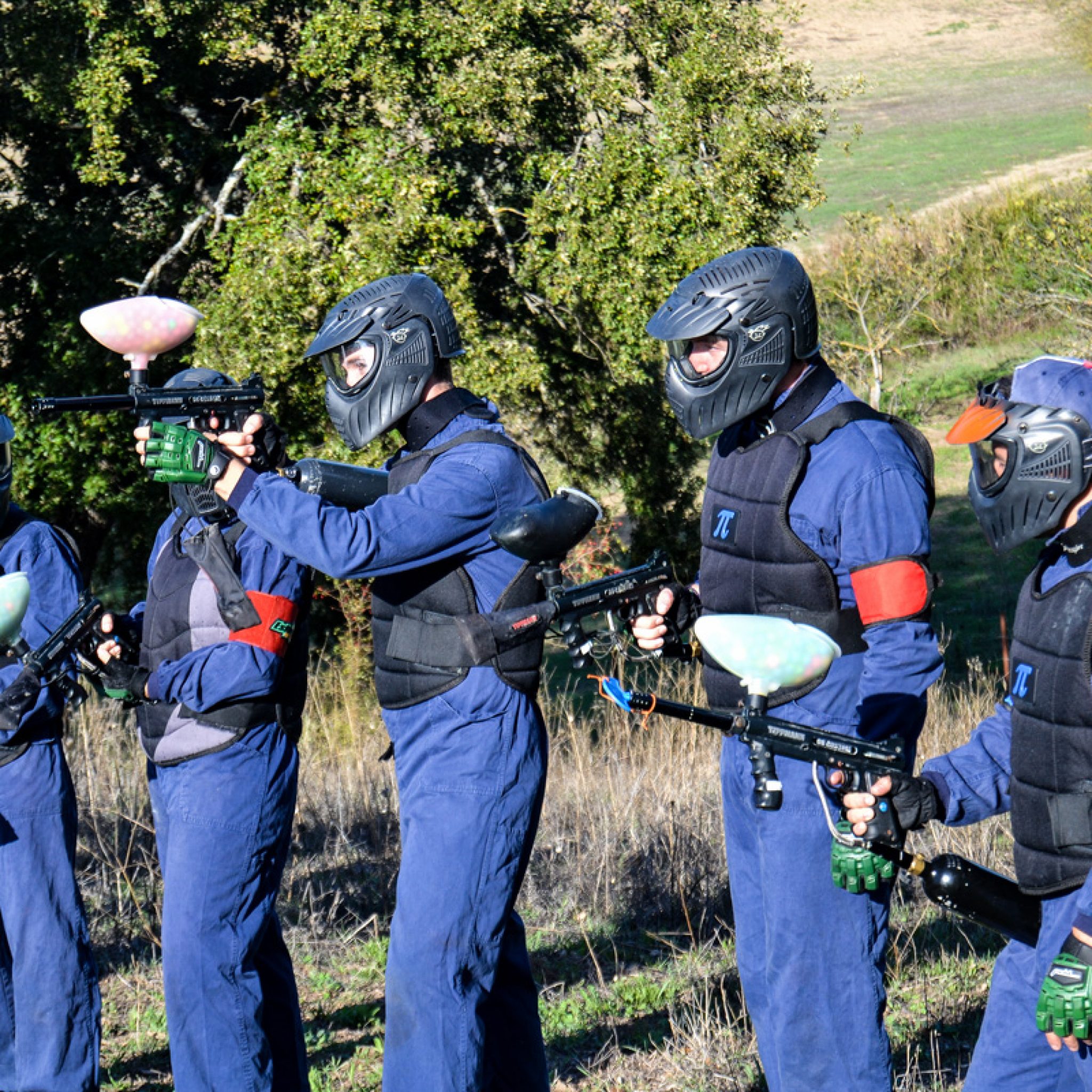 Álbumes 100+ Foto Marcas De Paintball En La Piel Mirada Tensa