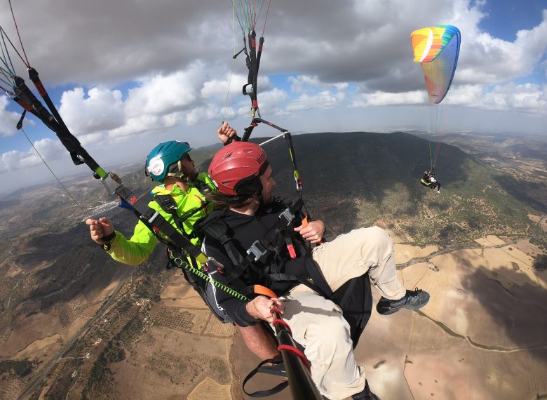 Vuelo en parapente recorrido largo
