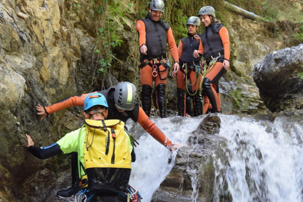 Guías expertos y titulados Guías expertos y titulados